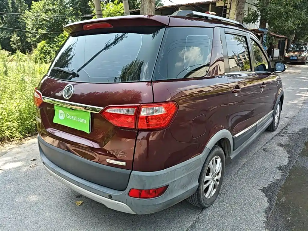 Dongfeng Fengguang Fengguang 370 2016 2016 1.5L Manual Luxury 7-seater