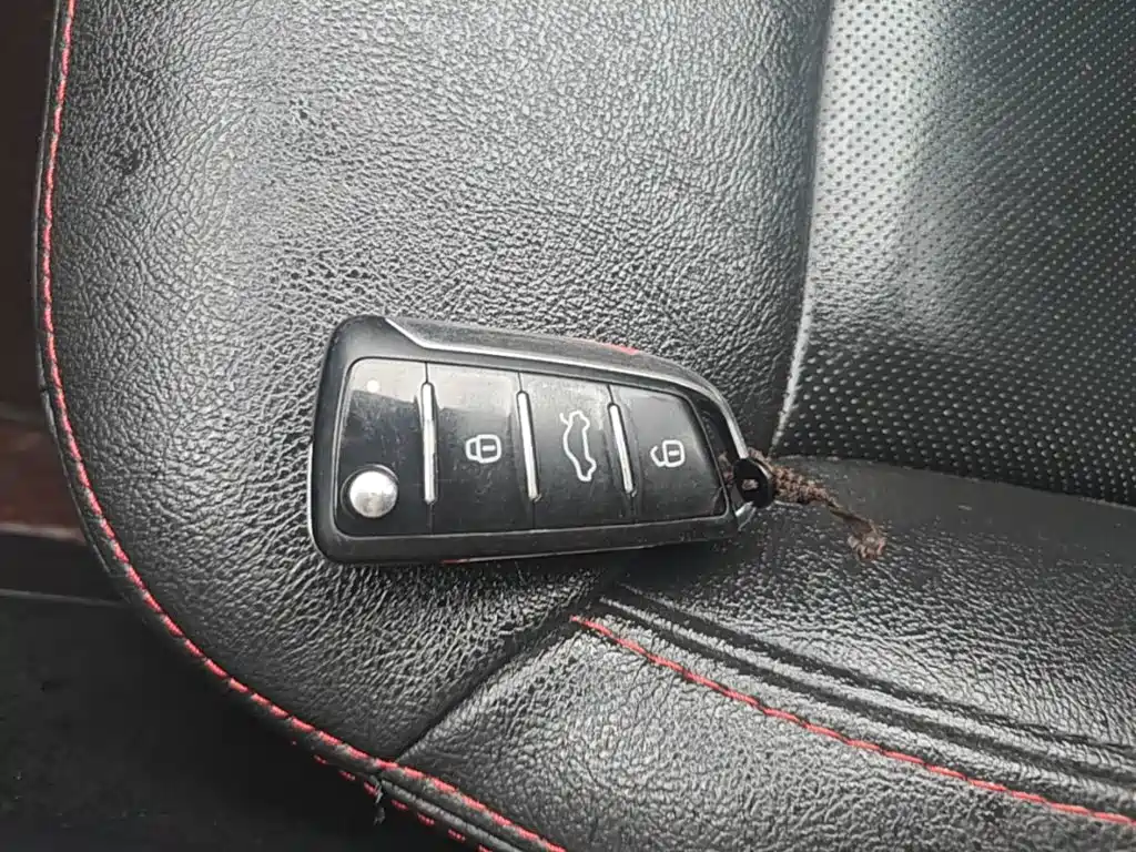 JAC Motors Refine S3 2016 2016 1.5L CVT Luxury Smart