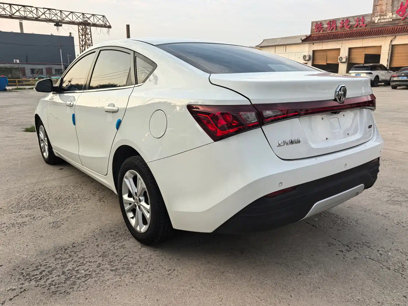 MG GT 2016 2016 Model 1.5L Automatic Premium Luxury Edition