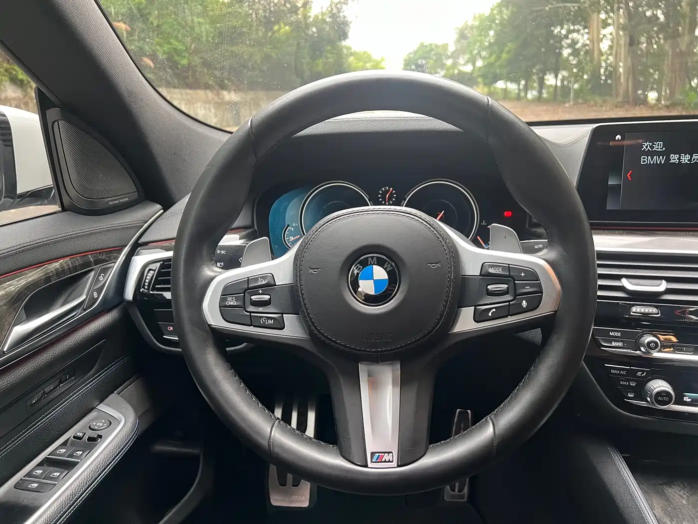 BMW 6 Series GT 2018 630i M Sport Package фото 13