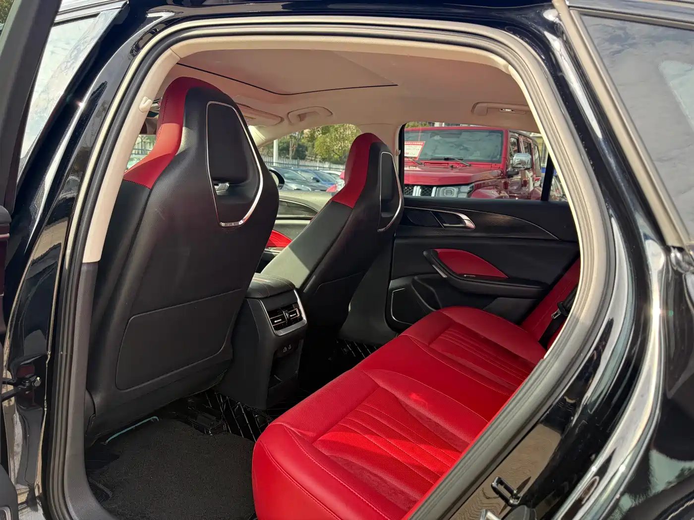 Hongqi H6 2023 2.0T Premium Edition фото 9