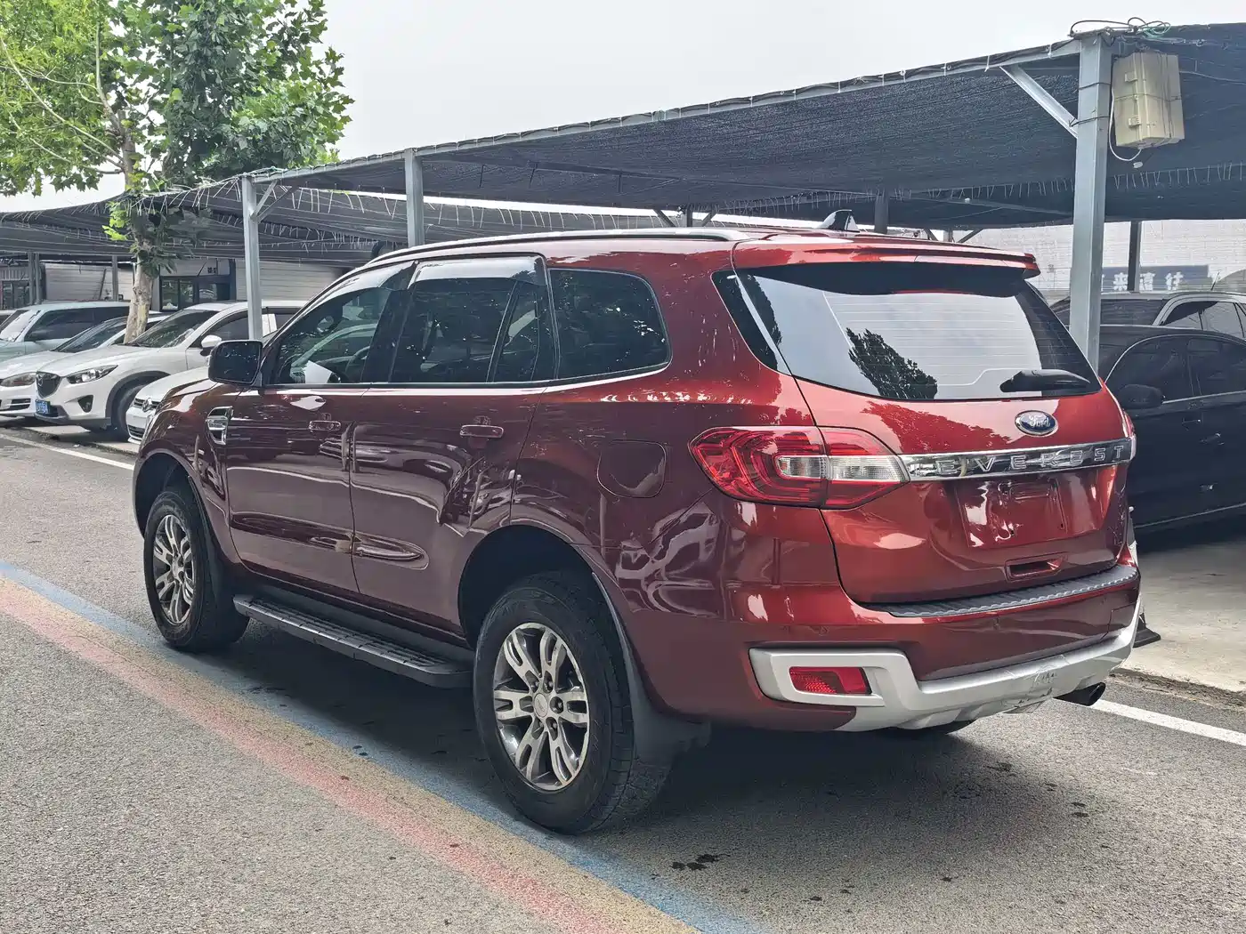 Ford Everest 2018 2017 2.0T Gasoline Automatic 4WD Luxury Edition 5-Seater