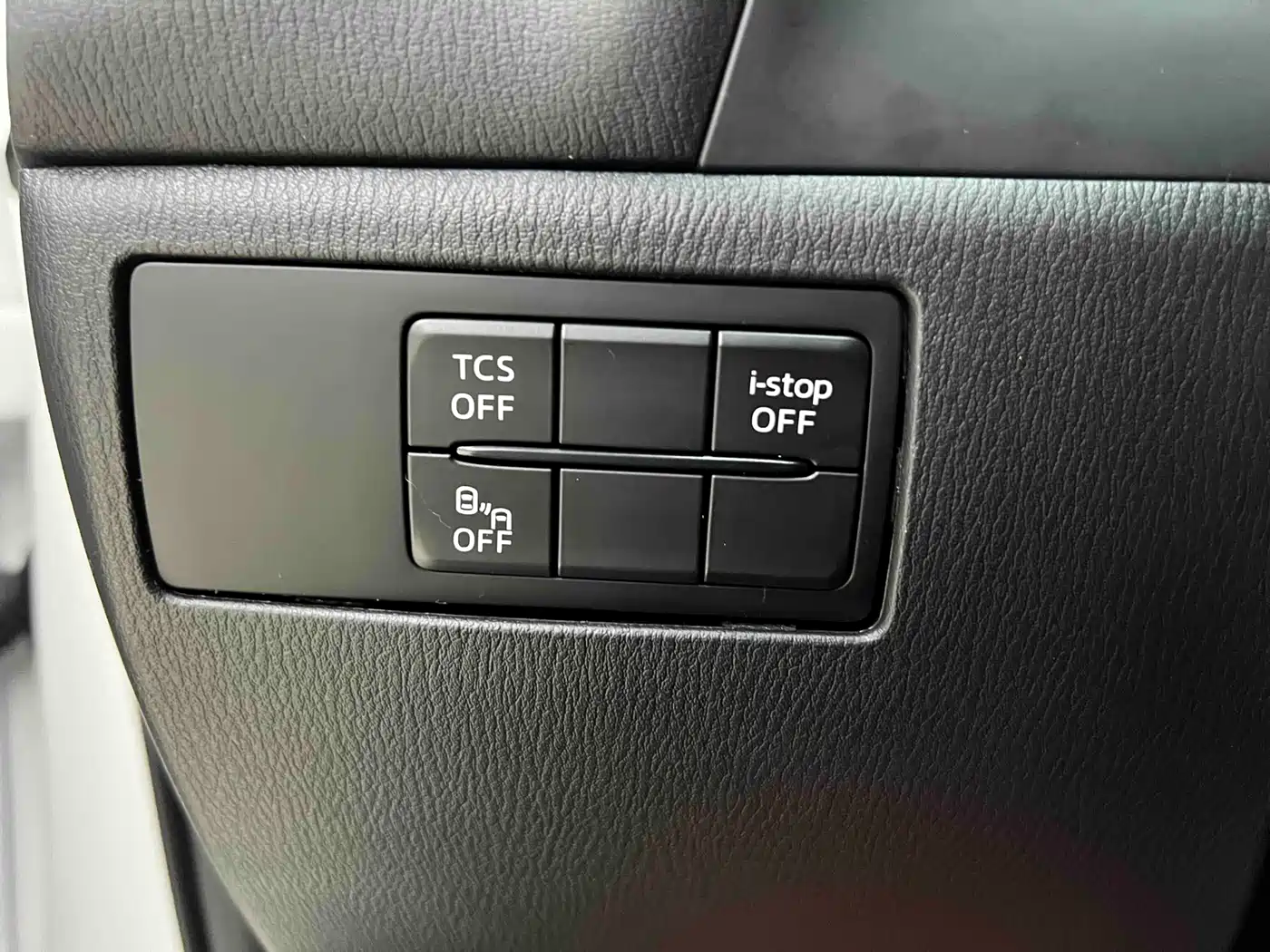 Mazda CX-4 2023 2021 2.0L Auto FWD Skyactiv Vitality Edition