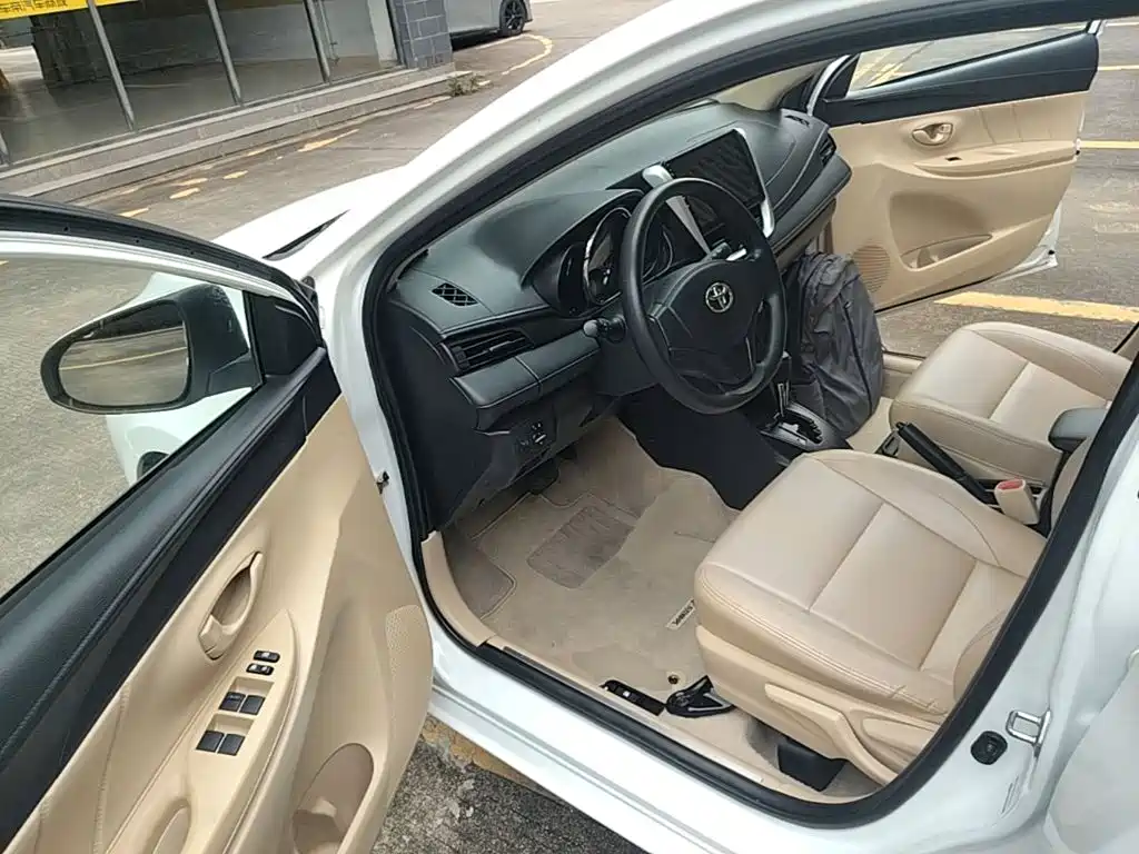 Toyota YARiS L Zhi Xiang 2019 2019 1.5E CVT Charming China VI