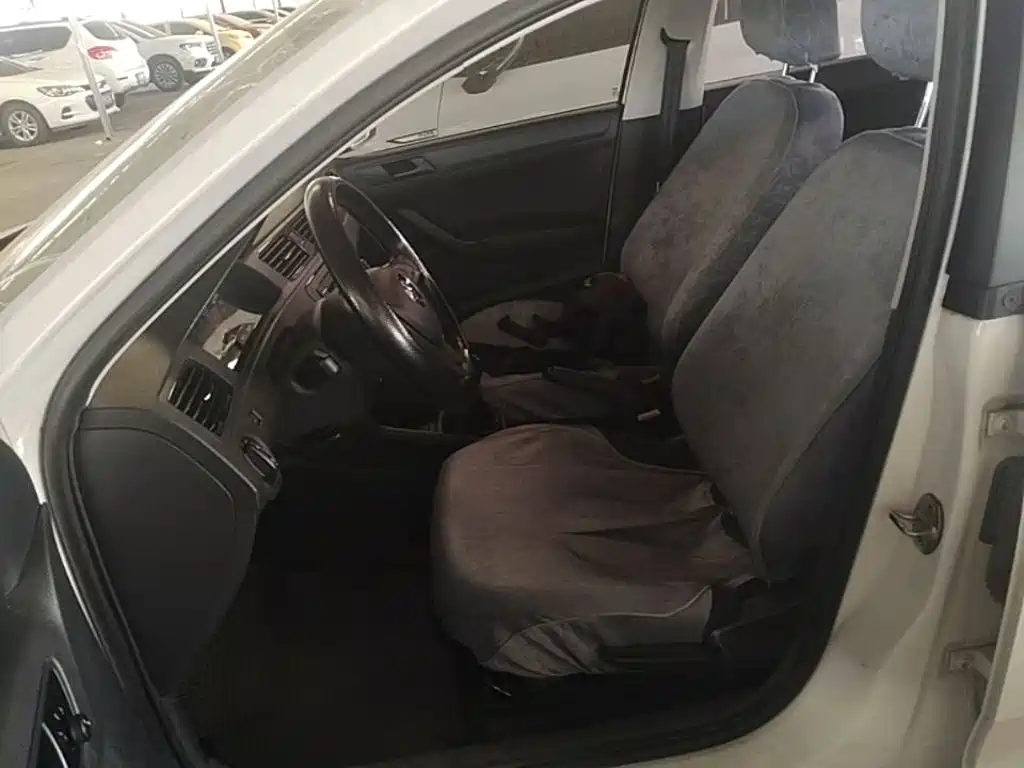 صورة 20 - Volkswagen Santana