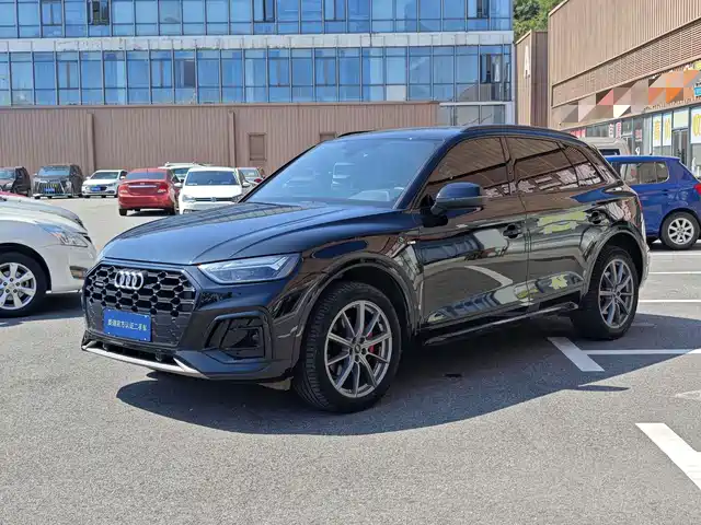 Audi Q5L 2024