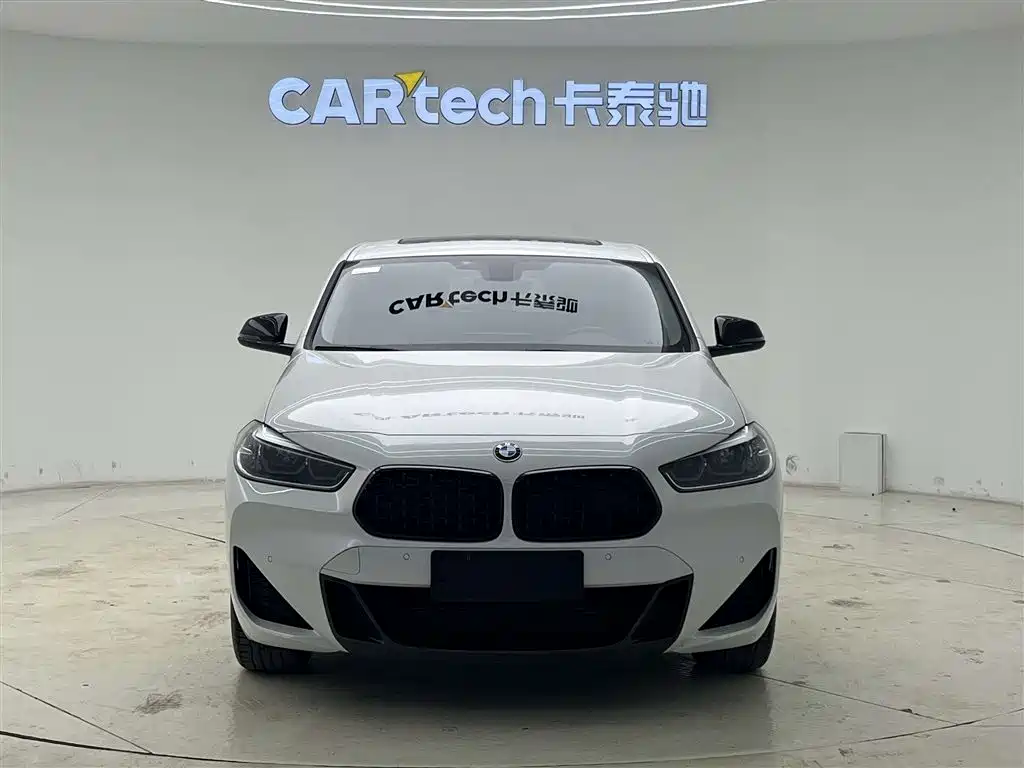 BMW X2 2023 sDrive25i M Sport Shadow Edition фото 2