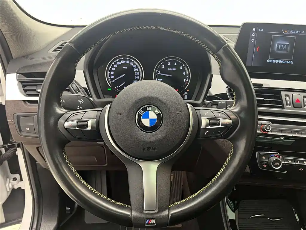 BMW X2 2023 sDrive25i M Sport Shadow Edition фото 11
