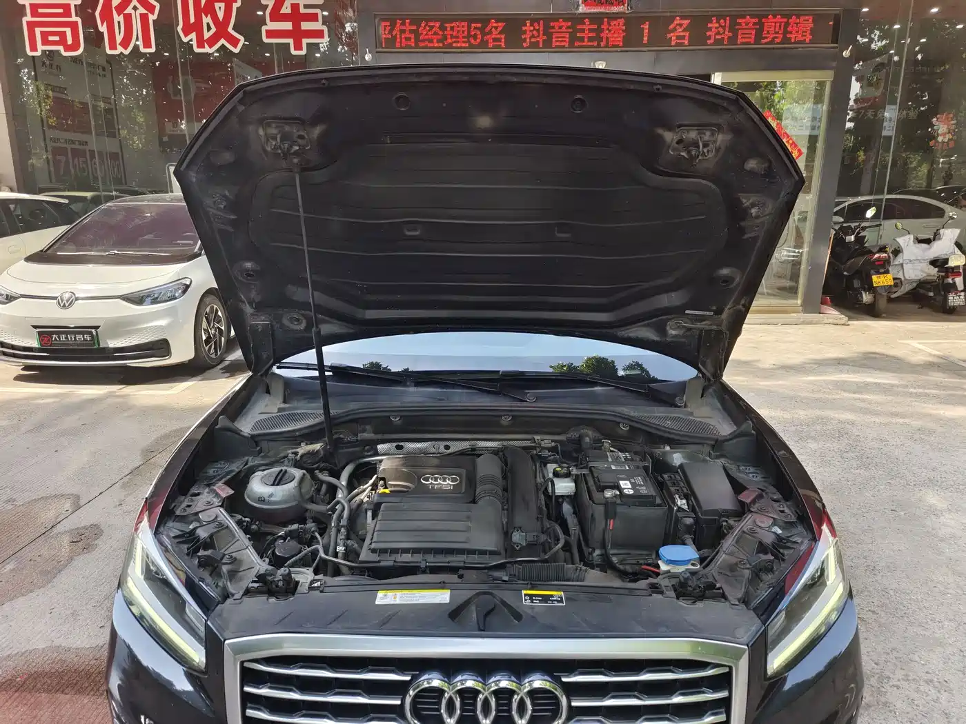 Audi Q2L 2019 2018 35 TFSI Fashion Elegance China VI
