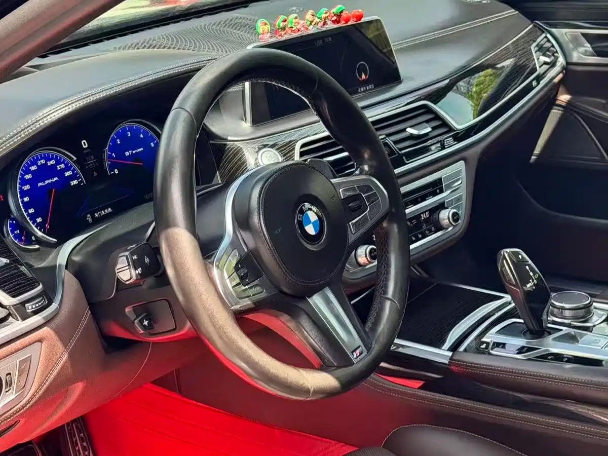 BMW 7 Series 2018 740Li Leading Type M Sport Package фото 19