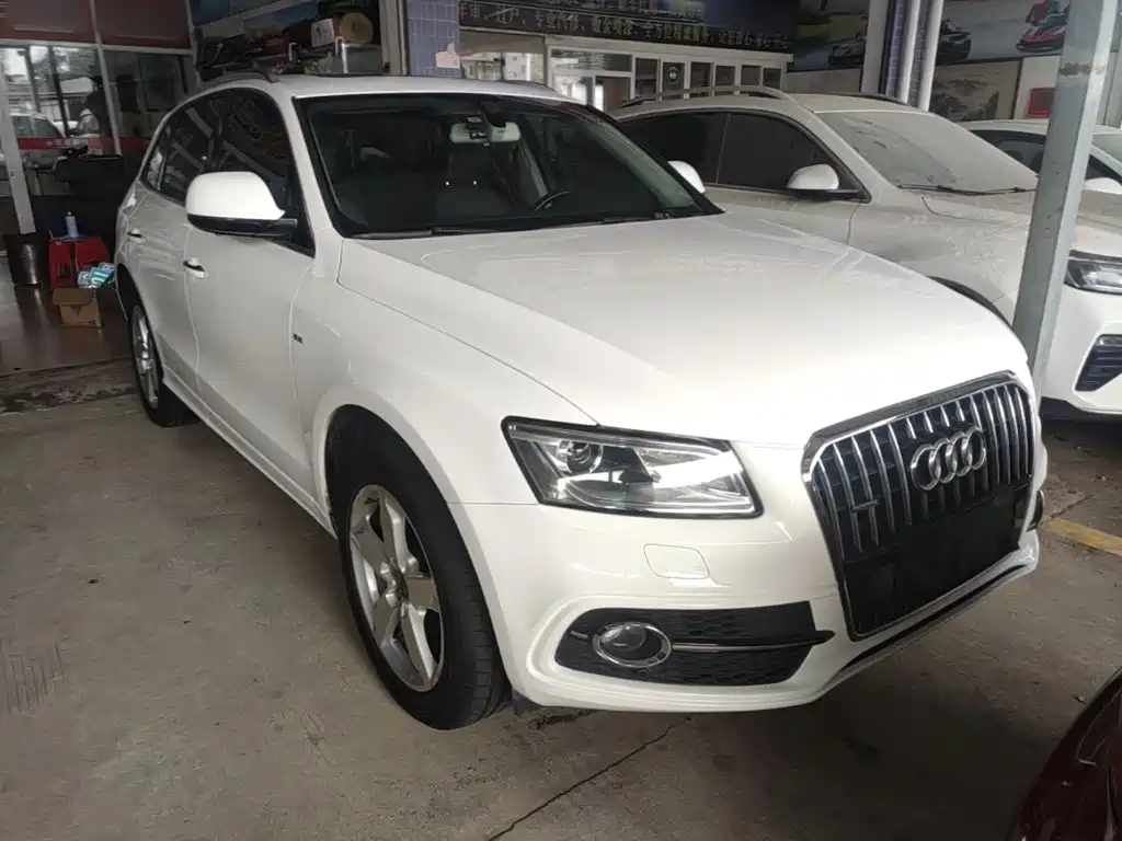 Audi Q5 2018 2017 Plus 40 TFSI Progressive