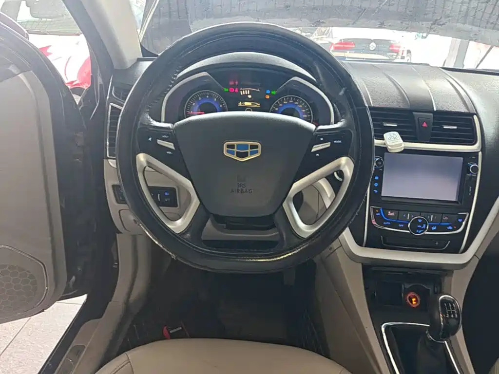 Geely Emgrand 2015 2015 Sedan 1.5L Manual Upward Edition