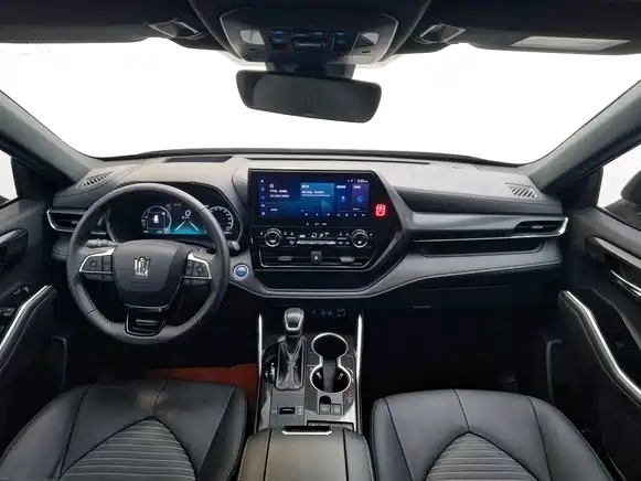 Toyota Crown Kluger 2022 2.5L HEV 4WD Premium Edition фото 6