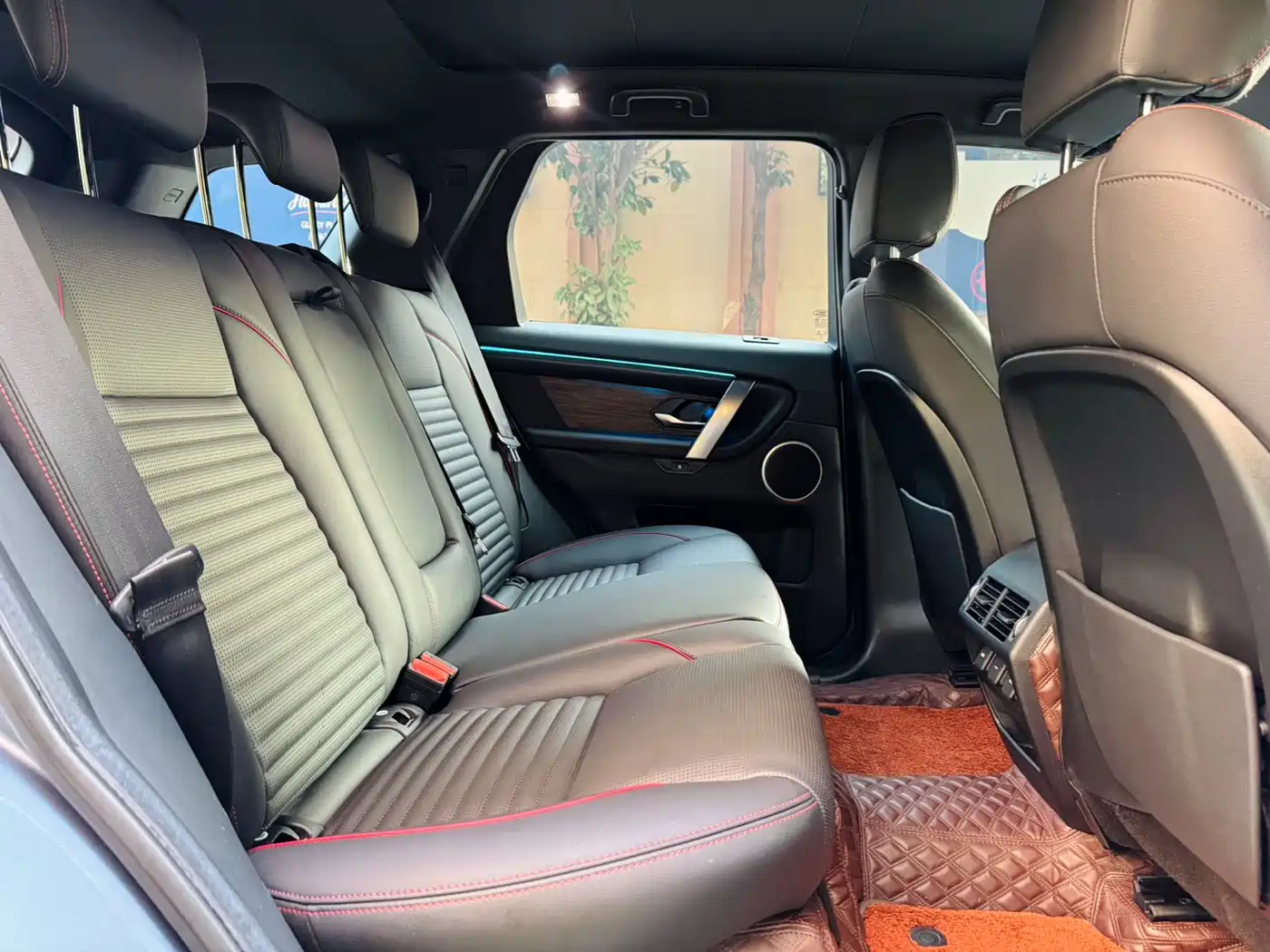Land Rover Discovery Sport 2022 Model 249PS R-Dynamic S Performance Edition 5-Seater фото 19