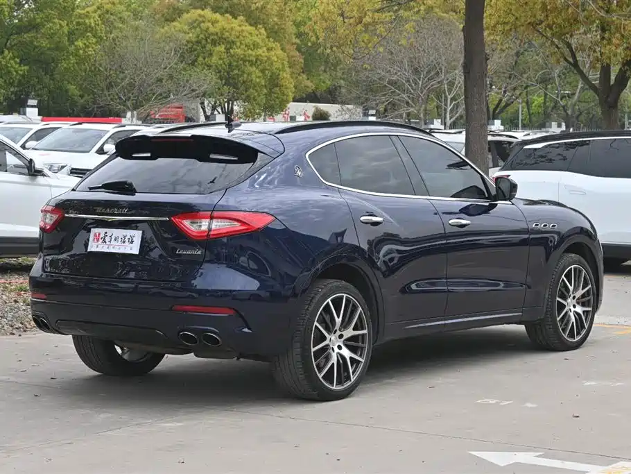 MASERATI LEVANTE