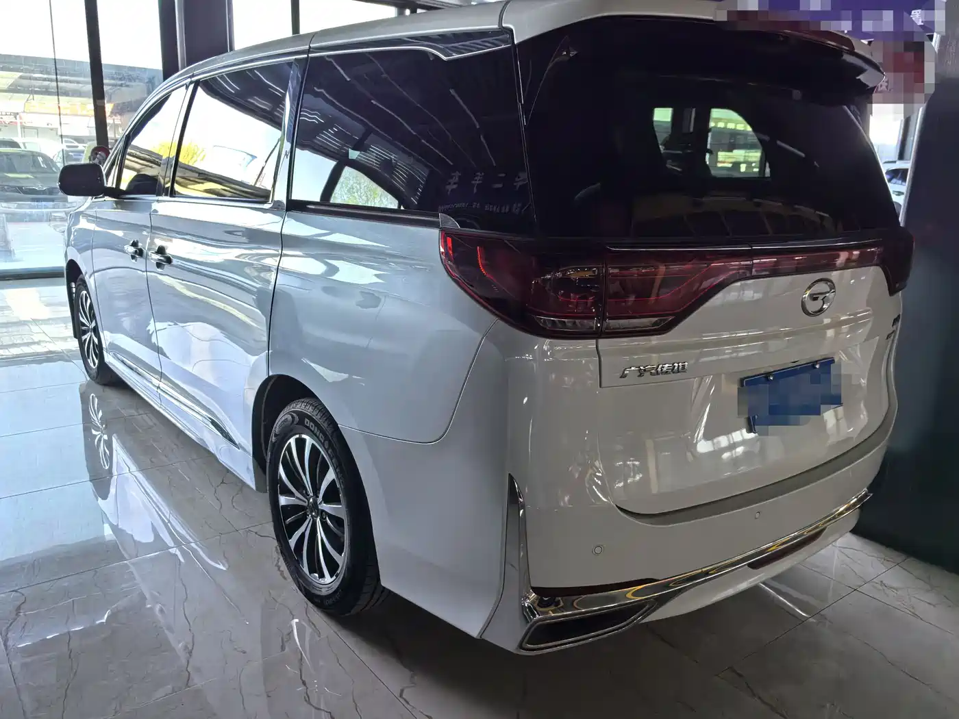  TRUMPCHI M8