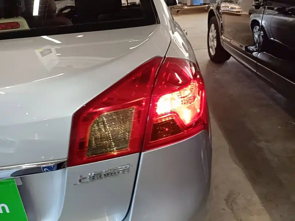 Фото 8 - Buick Excelle