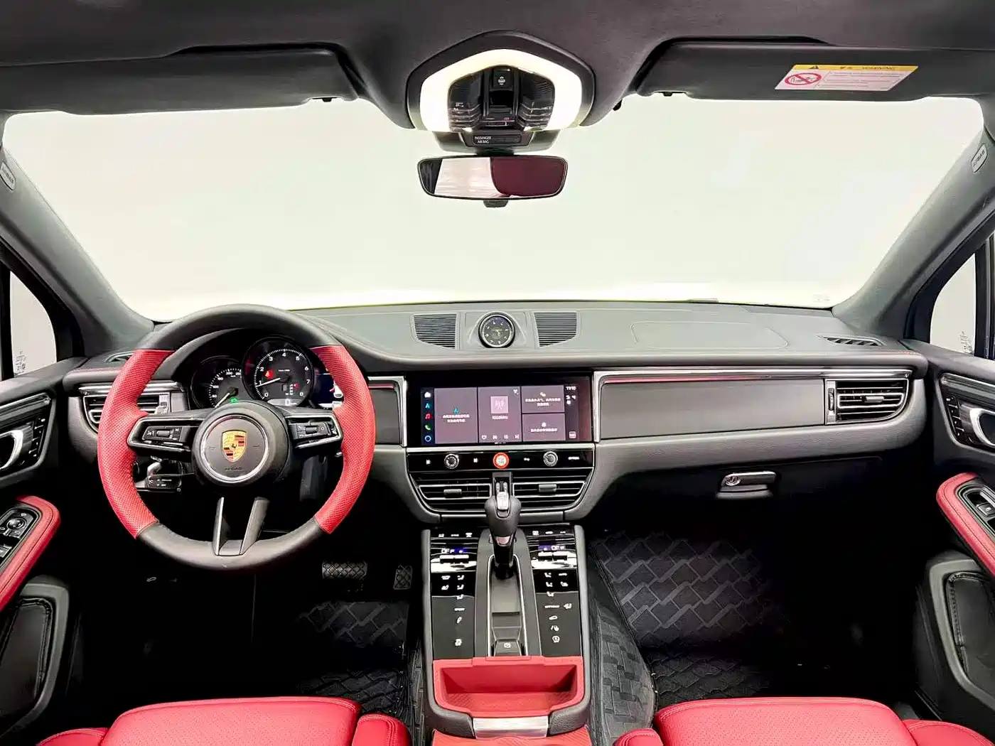 Porsche Macan 2025 Macan 2.0T Dream Chaser Edition фото 12