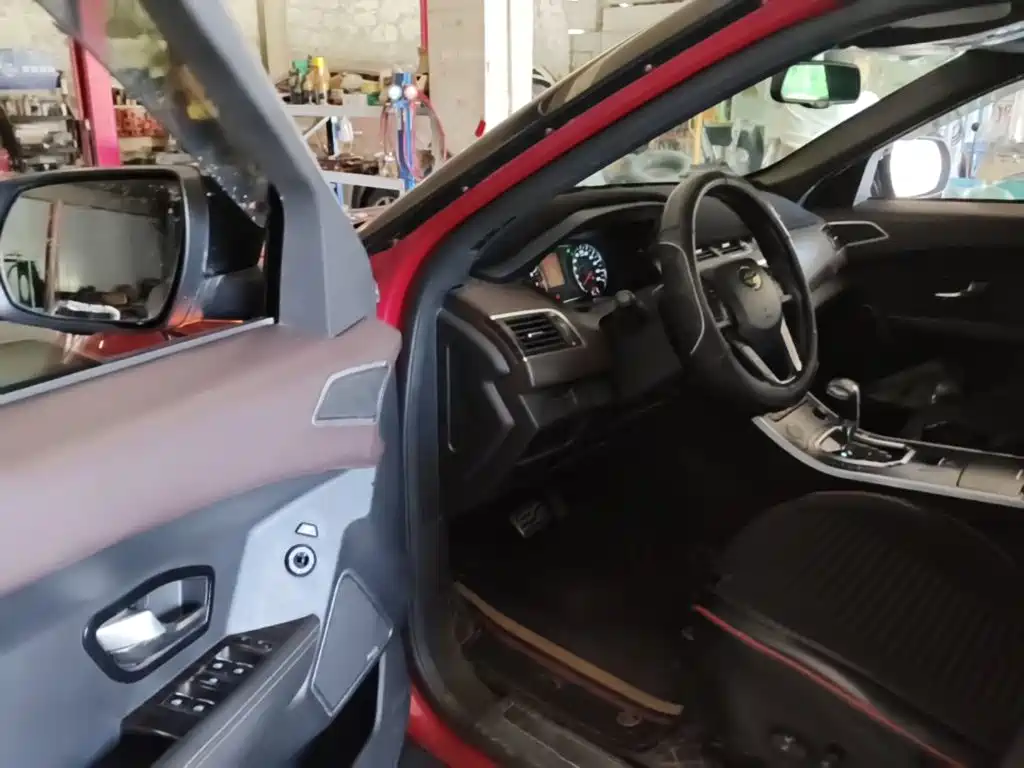Landwind X7 2016 2015 2.0T Panorama Premium