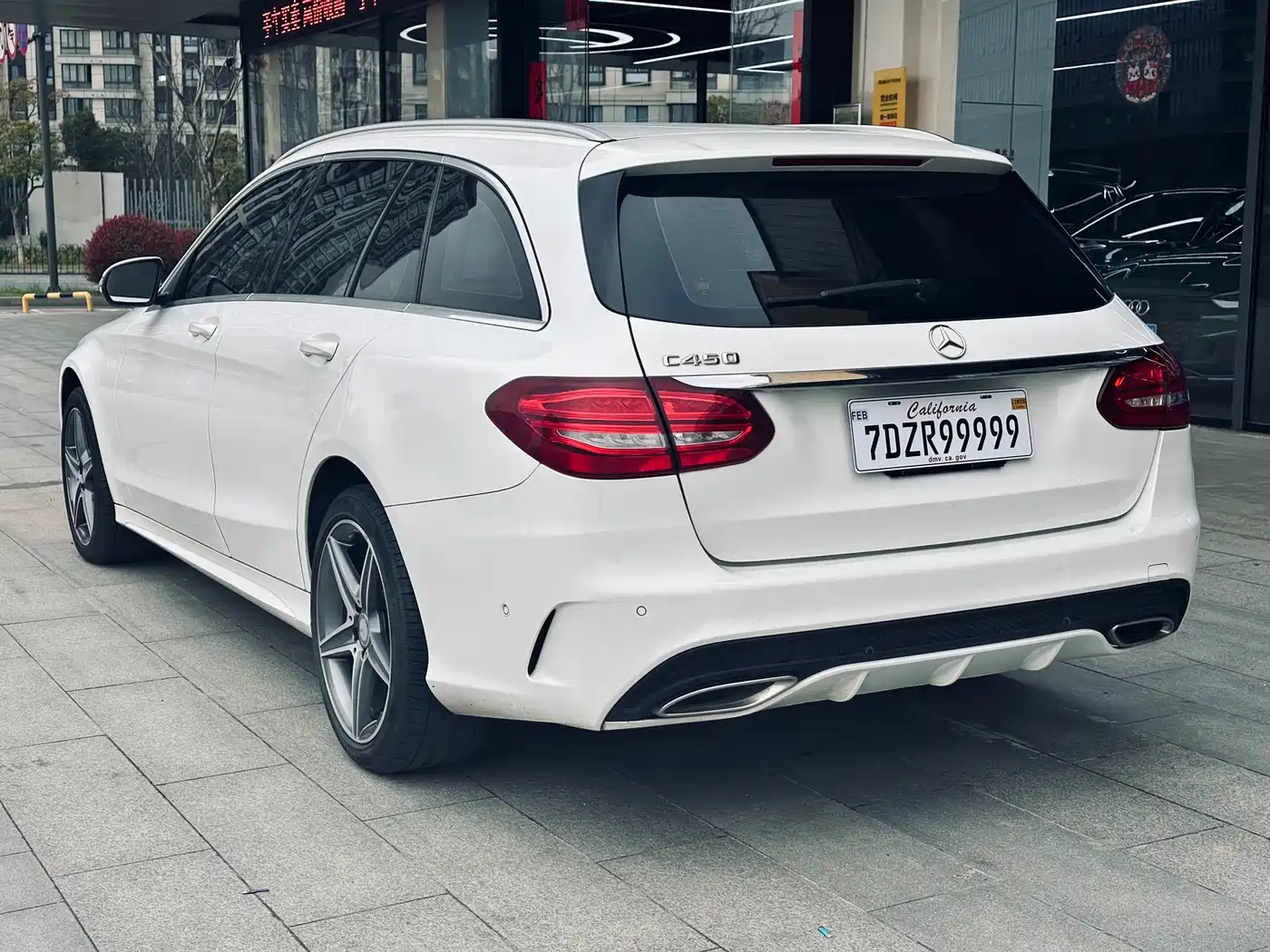 Mercedes-Benz C-Class (Import) 2015 C 200 Estate фото 4