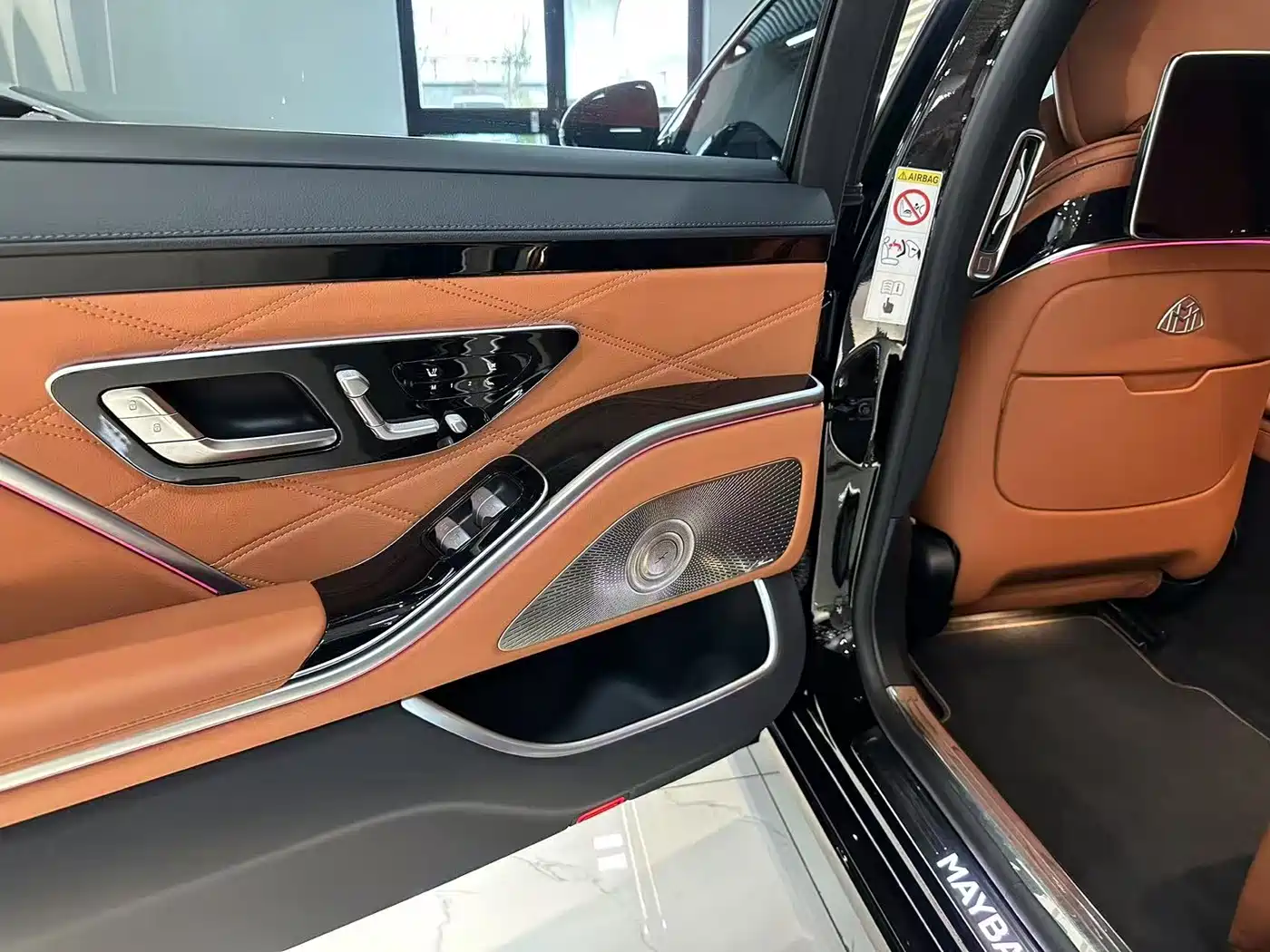 Mercedes-Benz Maybach S-Class 2023 S 480 4MATIC фото 13