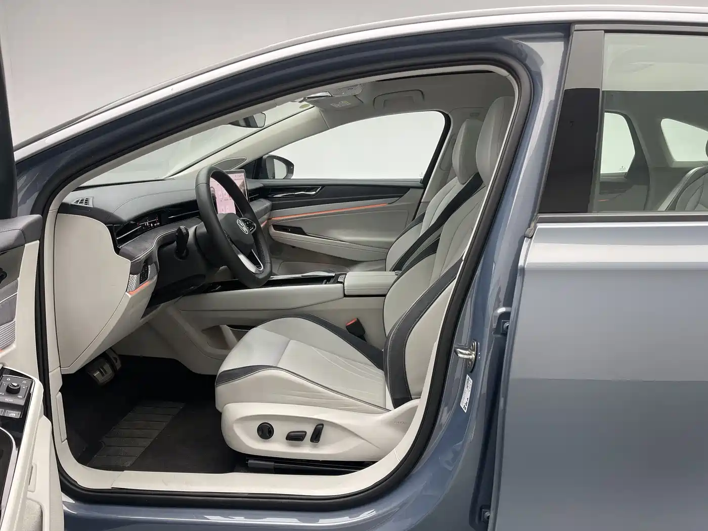 Volkswagen ID.7 VIZZION 2024 Launch Edition фото 18