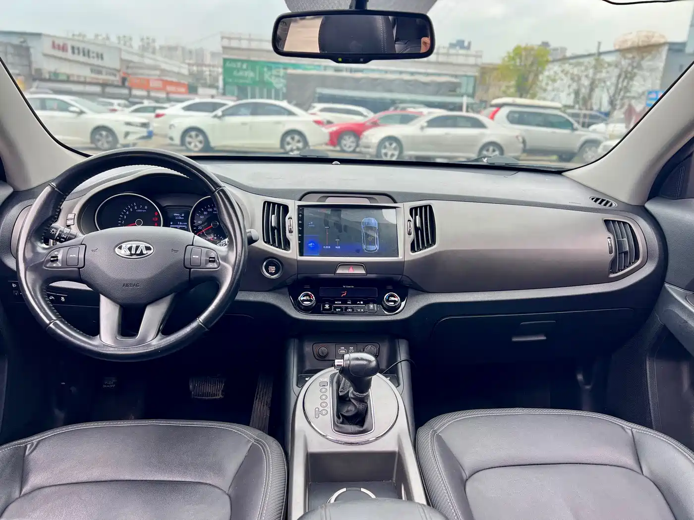 Kia Sportage 2015 2.0L Automatic 2WD DLX фото 6