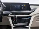 Фото 12 - Buick GL8