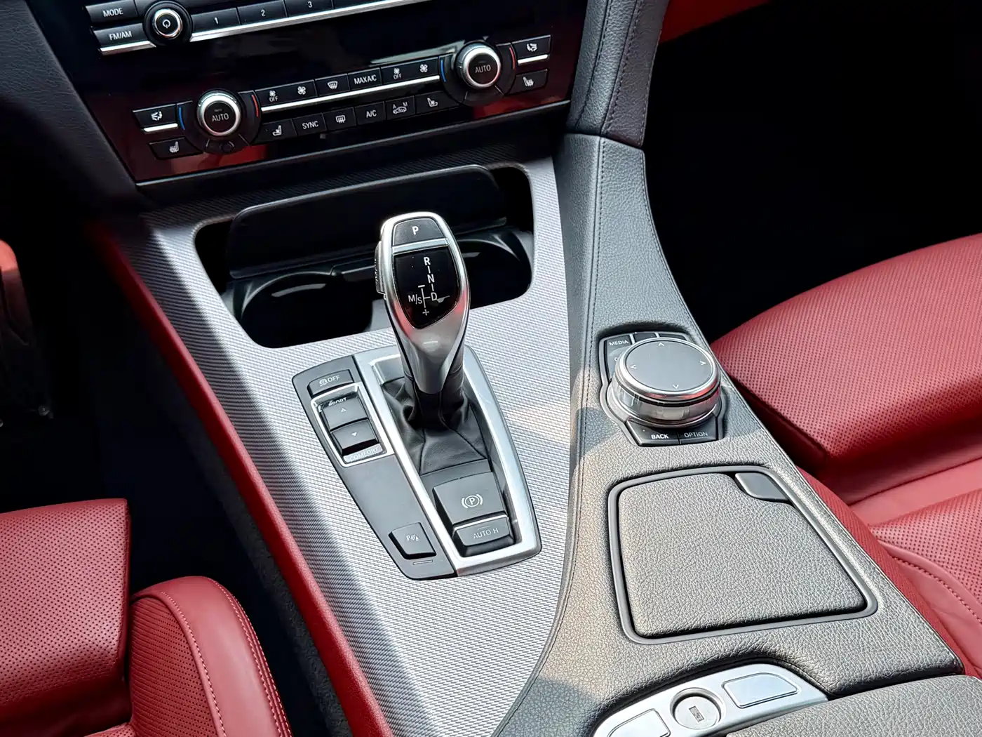 BMW 6 Series 2016 640i Gran Coupe фото 13