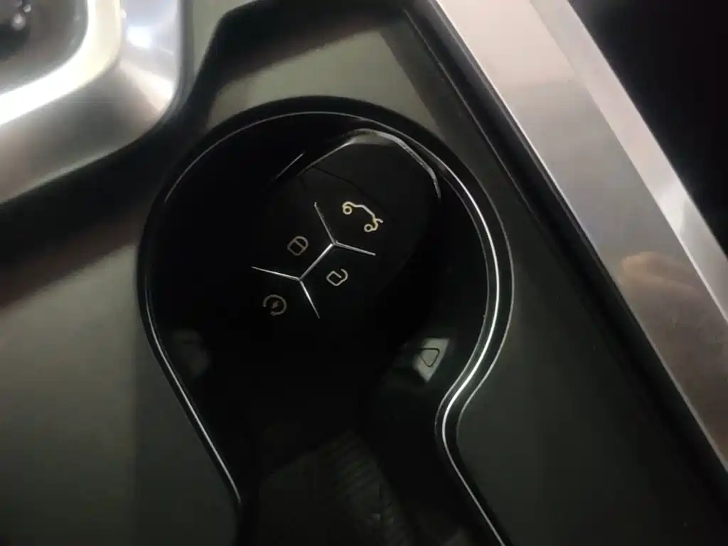 Lynk & Co 01 2018 2017 2.0T 2WD Pro Version