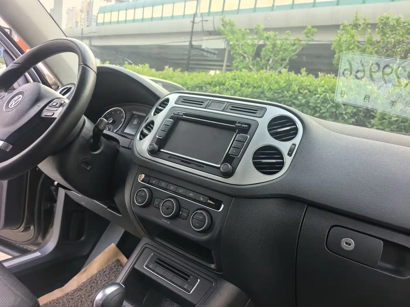 Volkswagen Tiguan 2016 Model 300TSI Automatic 4WD Luxury Edition фото 23