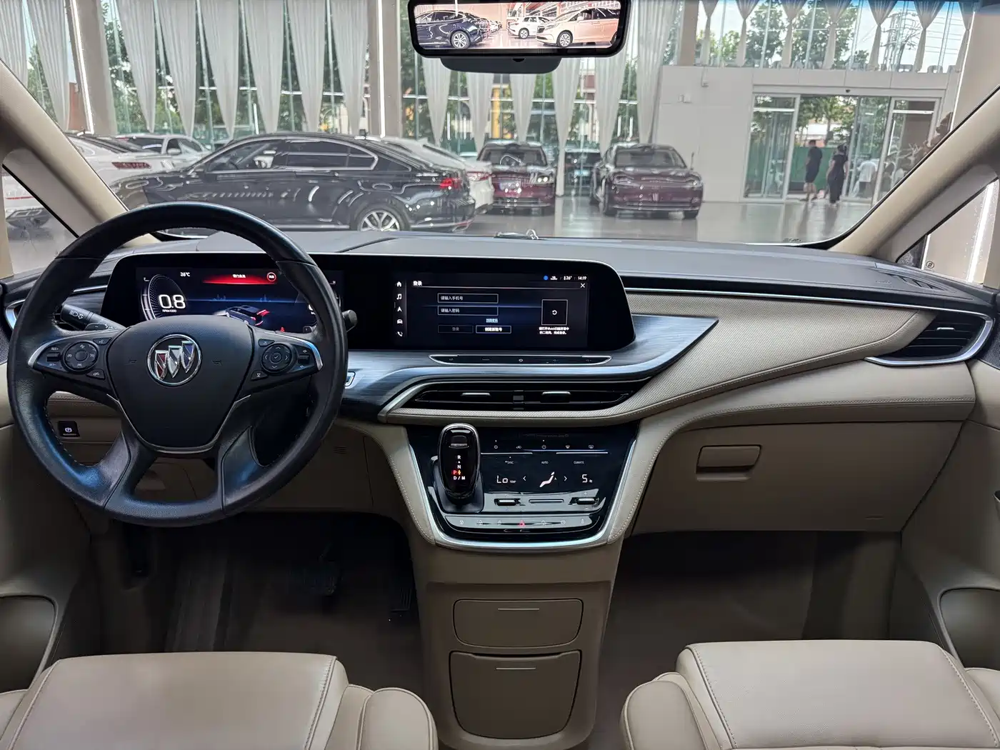 Фото 24 - Buick GL8