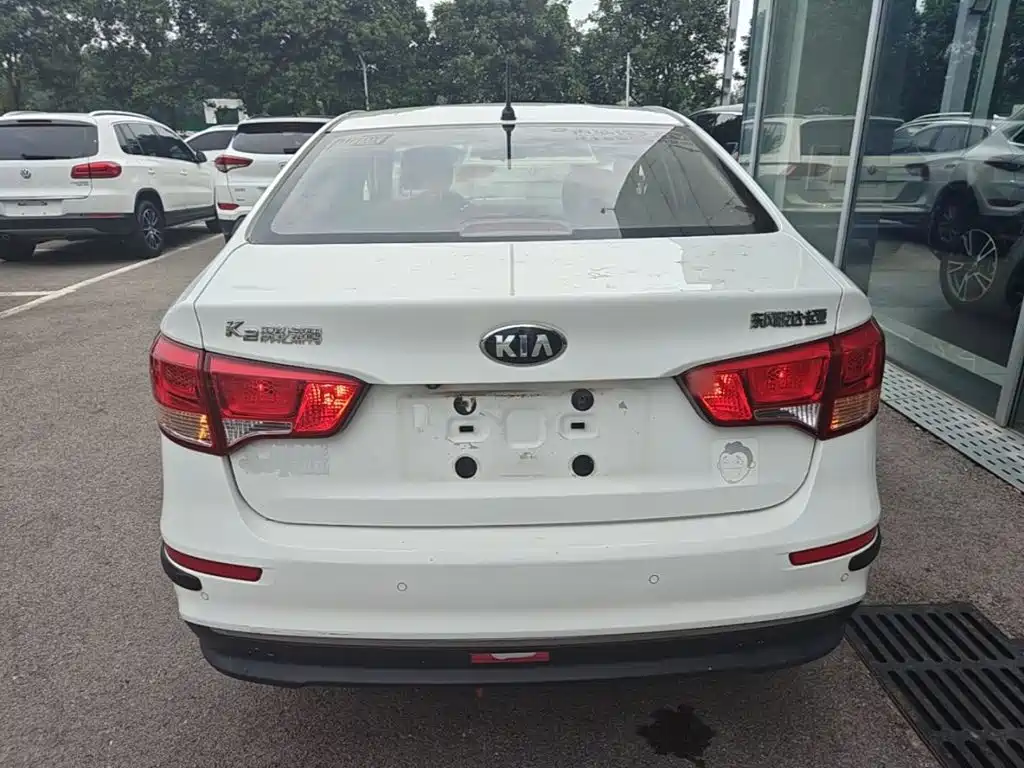 Фото 6 - Kia K2