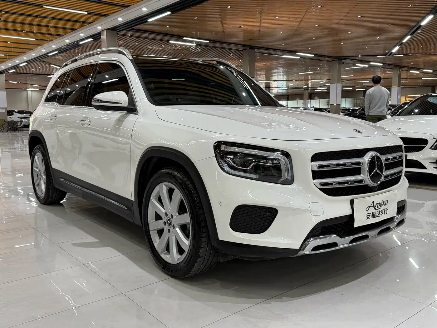 Mercedes-Benz GLB 2020 GLB 200 Fashion фото 3