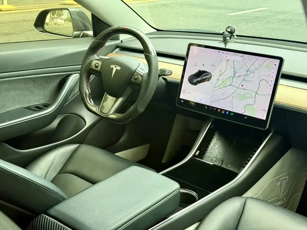Фото 4 - Tesla Model 3 (Import)