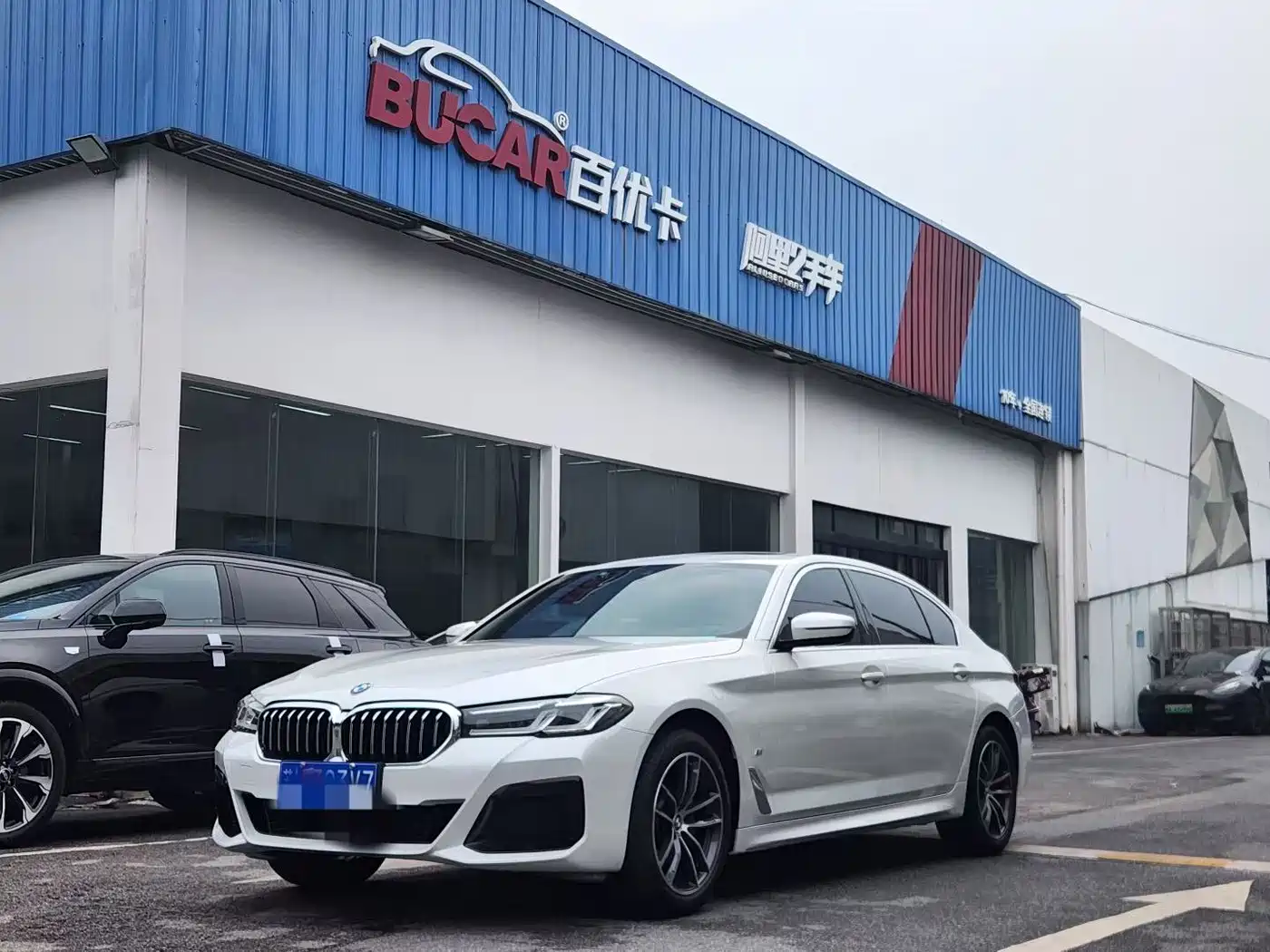 BMW 5 Series 2022 525Li M Sport Package