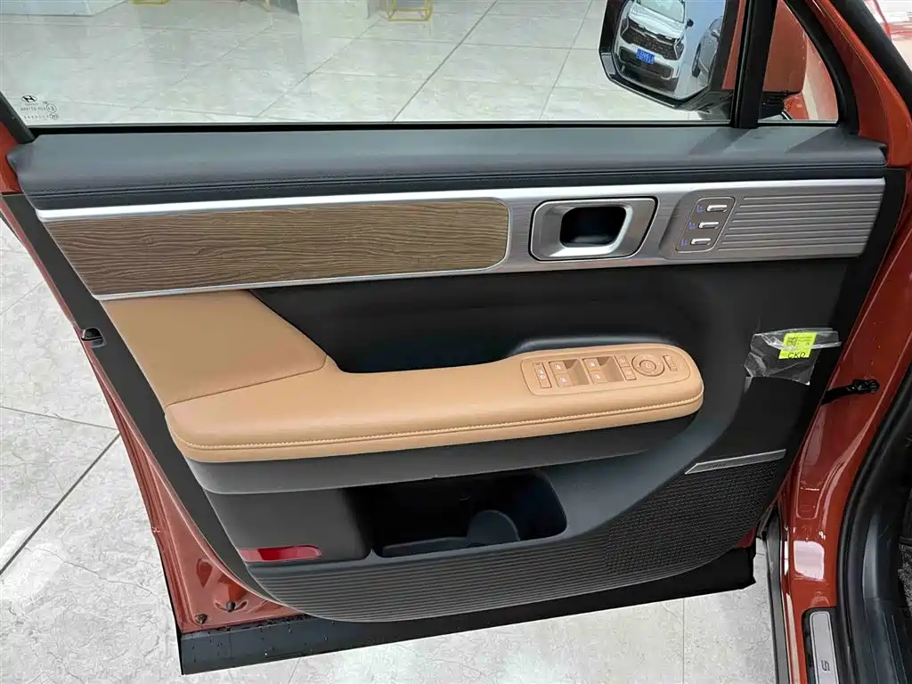 Hyundai Santa Fe 2024 2.0T Connoisseur Ultra фото 11