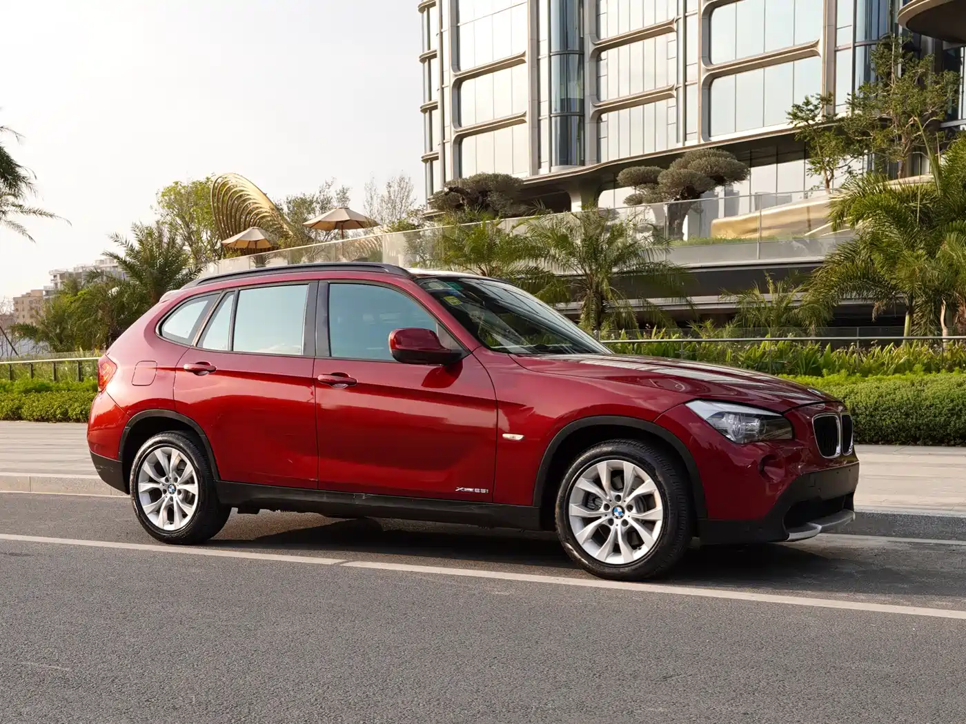 BMW X1 (Import) 2010 xDrive25i фото 3