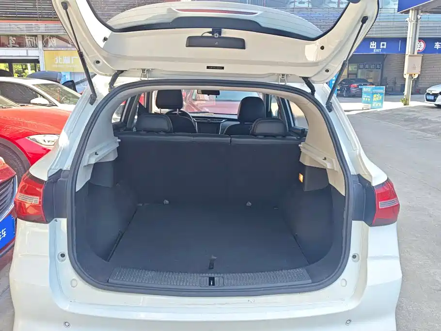 Фото 4 - Roewe RX3