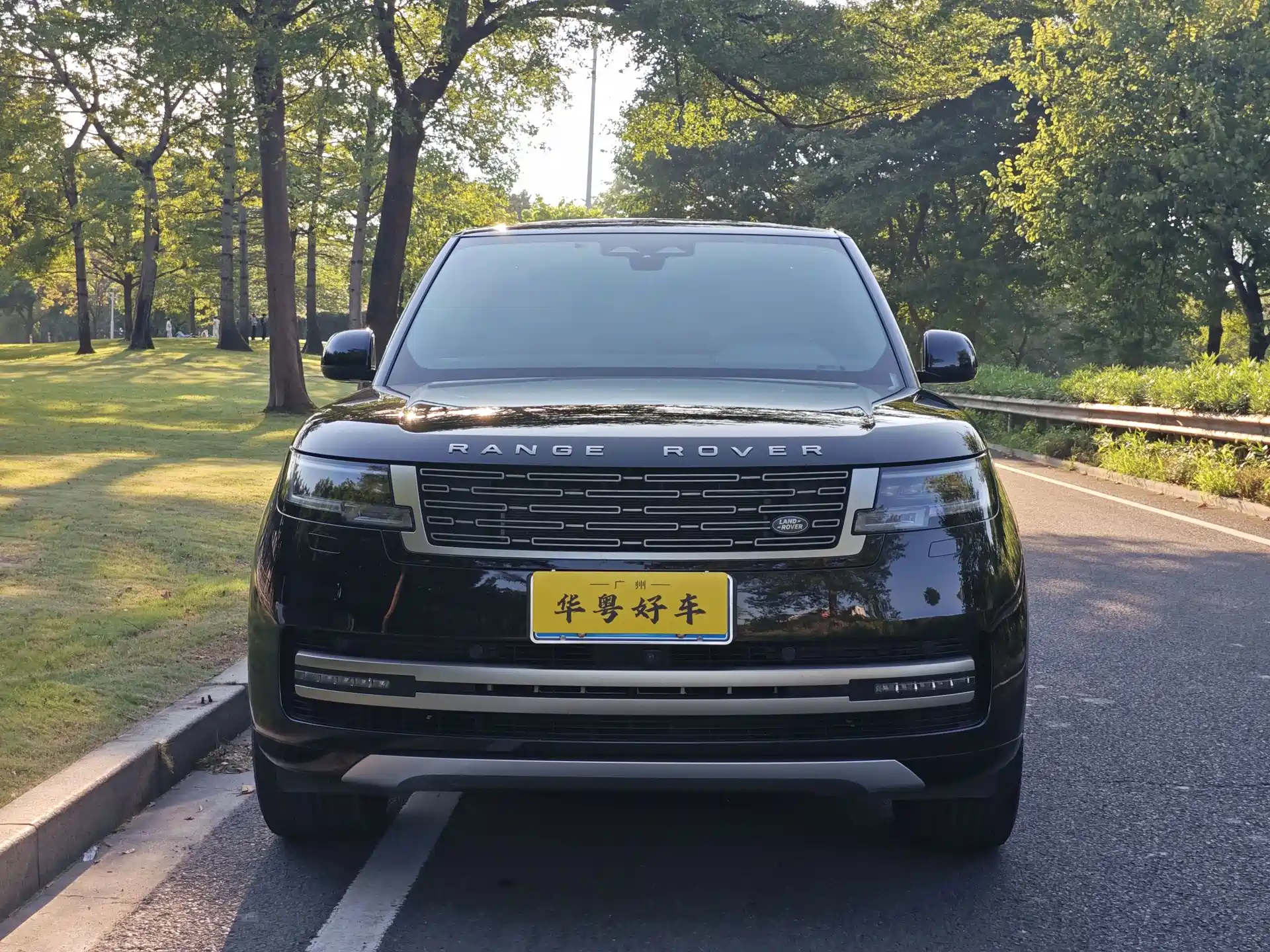 Фото 2 - Land Rover Range Rover