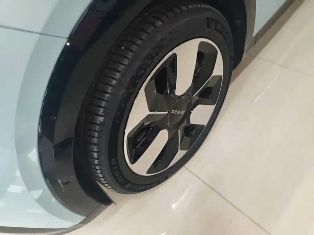 ZEEKR MIX 2026 2025 Smart Driving Edition