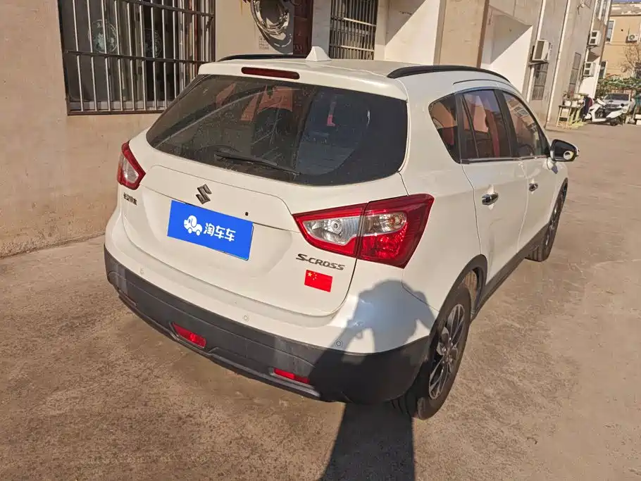 Фото 3 - Suzuki Xiaotu