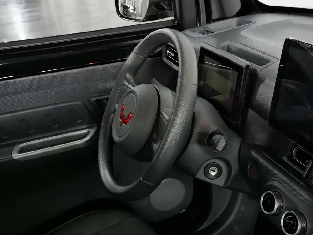 Фото 22 - Wuling Motors Wuling Zhiguang NEV