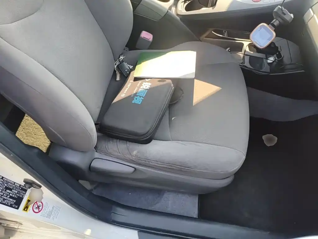 Toyota Prius 2014 2012 1.8L Standard Edition