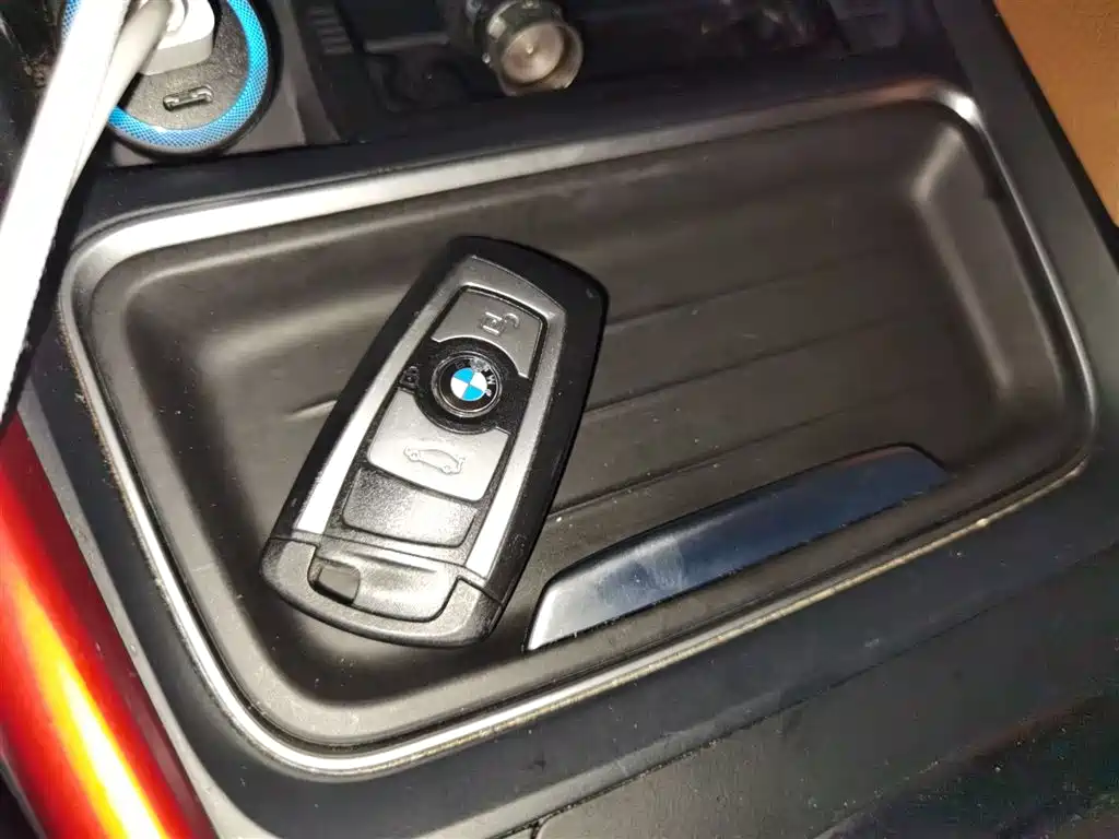 BMW 3 Series 2014 320Li Luxury Design Package фото 12