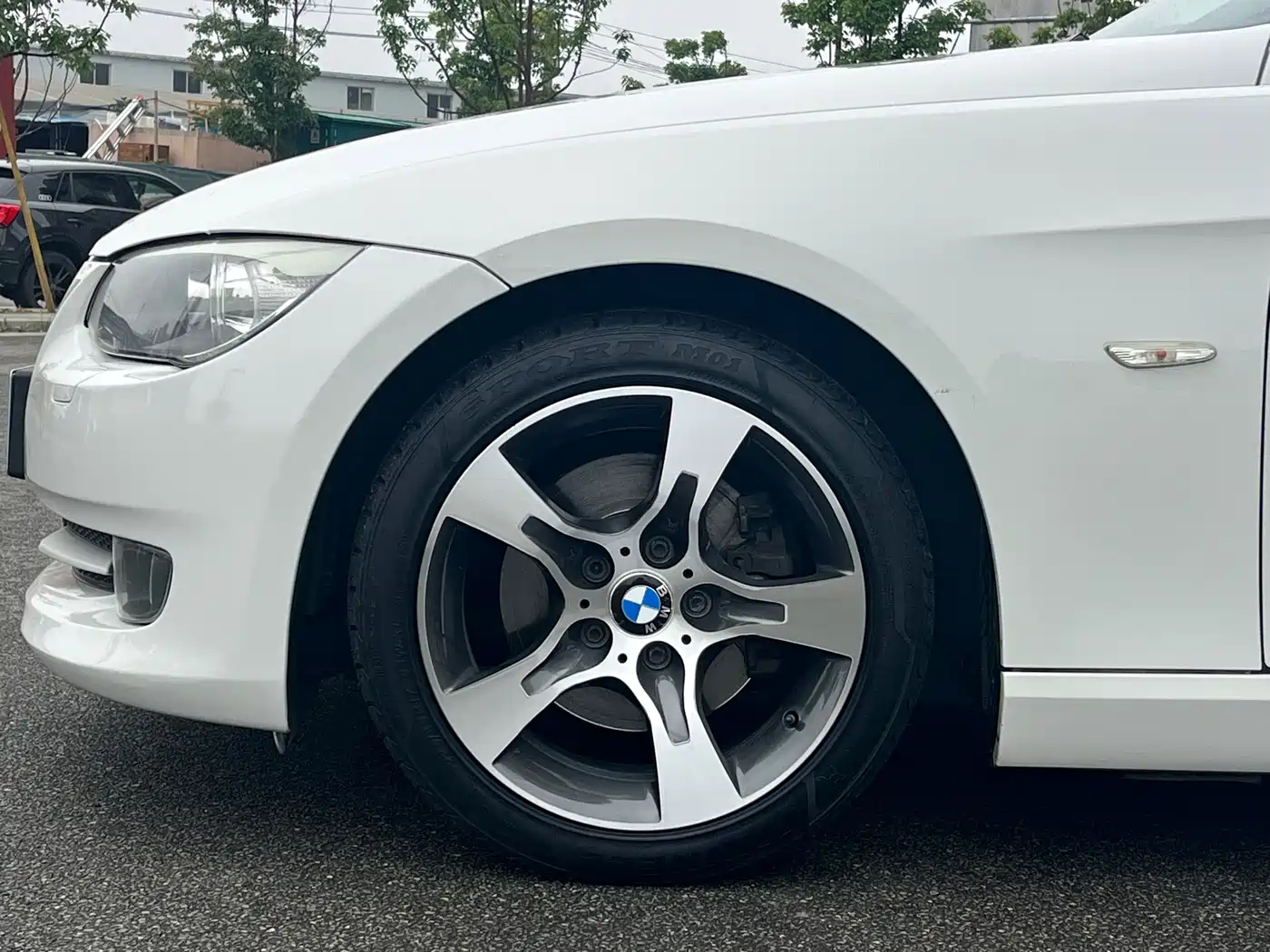 BMW 3 Series (Import) 2011 325i Convertible Coupe фото 9