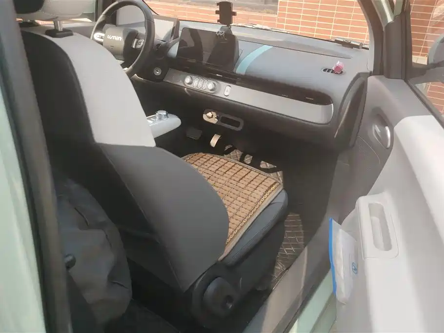 CHANGAN CHANGAN LUMIN