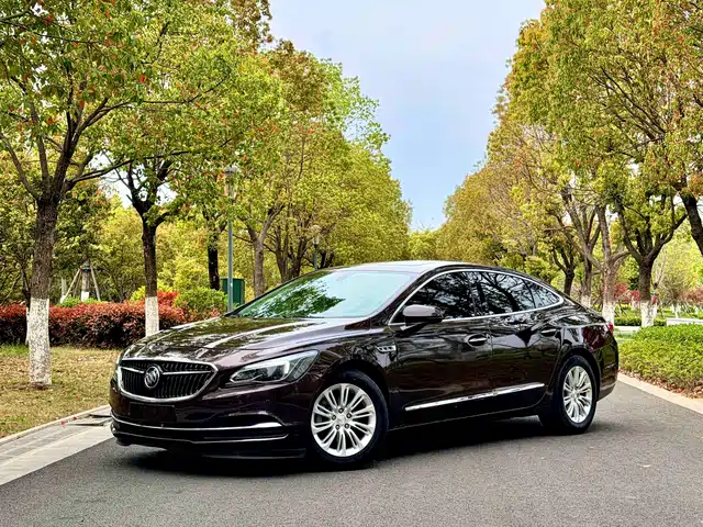 BUICK LACROSSE