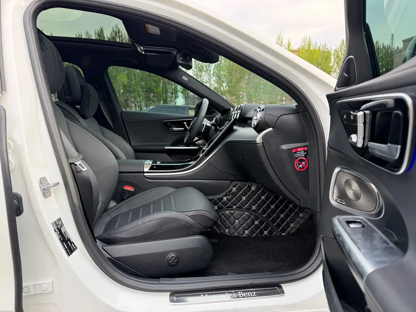 Mercedes-Benz C-Class 2024 Facelift C 260 L Moonlight Sport фото 13