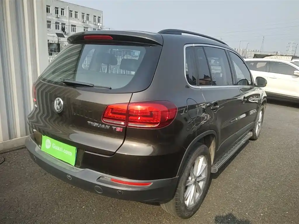 Volkswagen Tiguan 2015 1.8TSI Automatic 2WD Comfortline фото 7